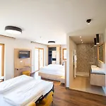 Finkensteiner Hof Hotel 3*