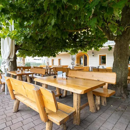 Finkensteiner Hof Otel