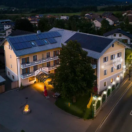 فندق Finkensteiner Hof