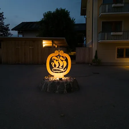 Otel Finkensteiner Hof 3*