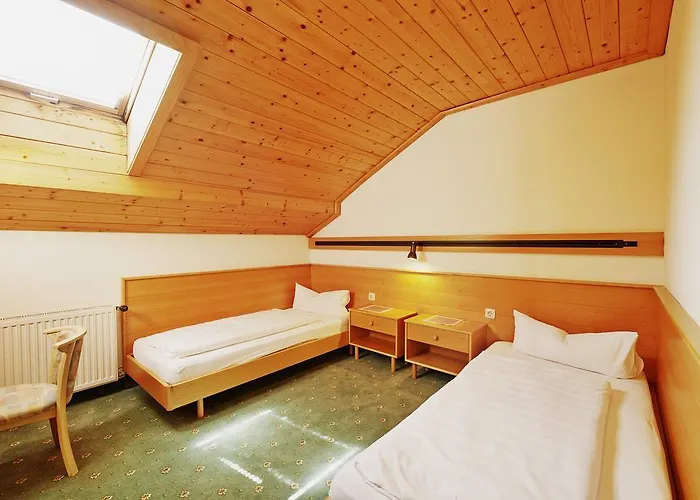 Finkensteiner Hof Hotel 3*