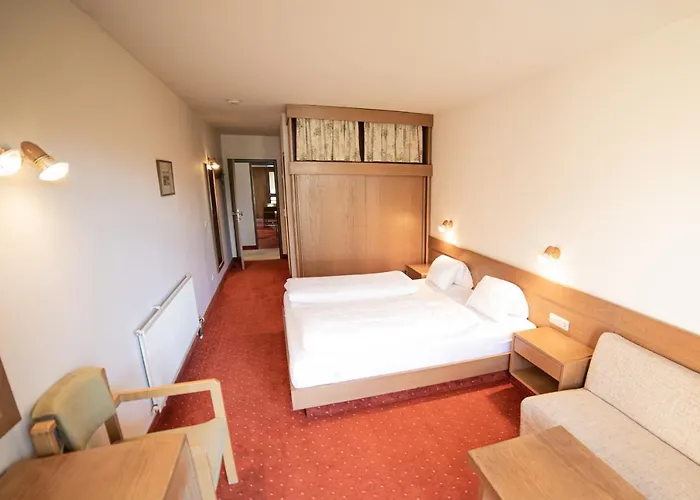 Finkensteiner Hof 3* Finkenstein am Faaker See