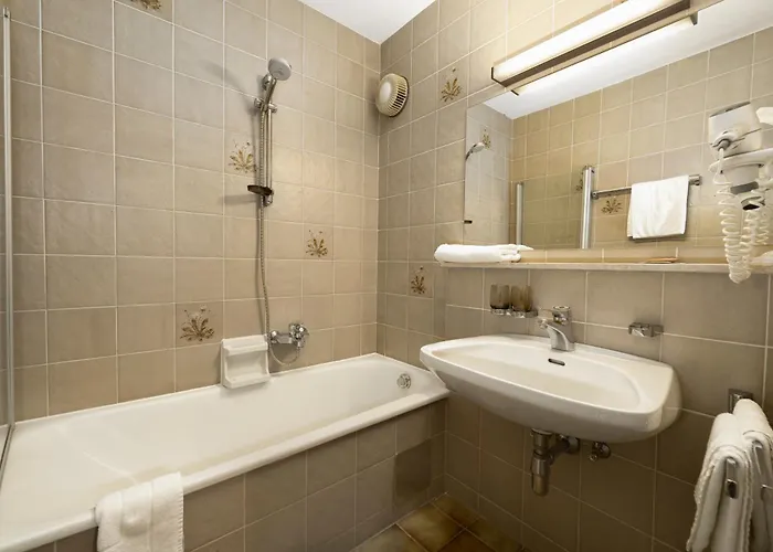 Finkensteiner Hof מלון